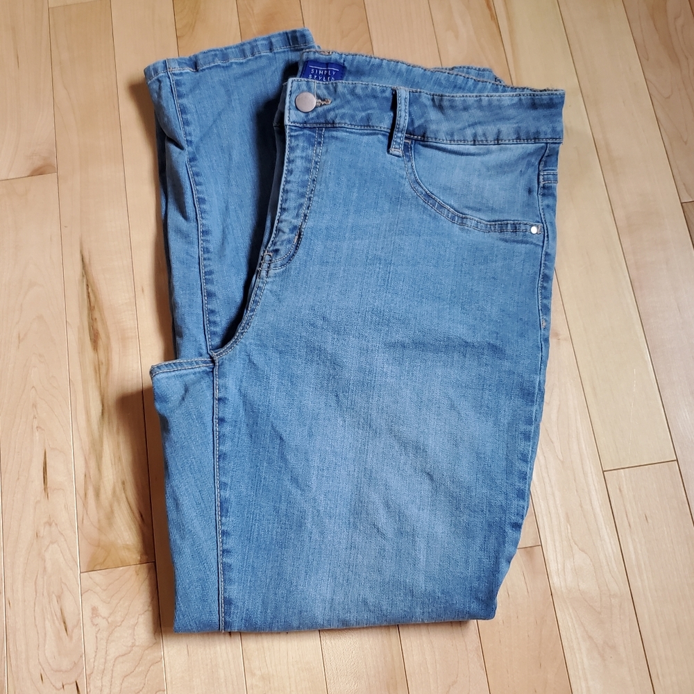 Simply Styled Light Wash Denim Skinny Ankle Jeans Women's‎ Size 14